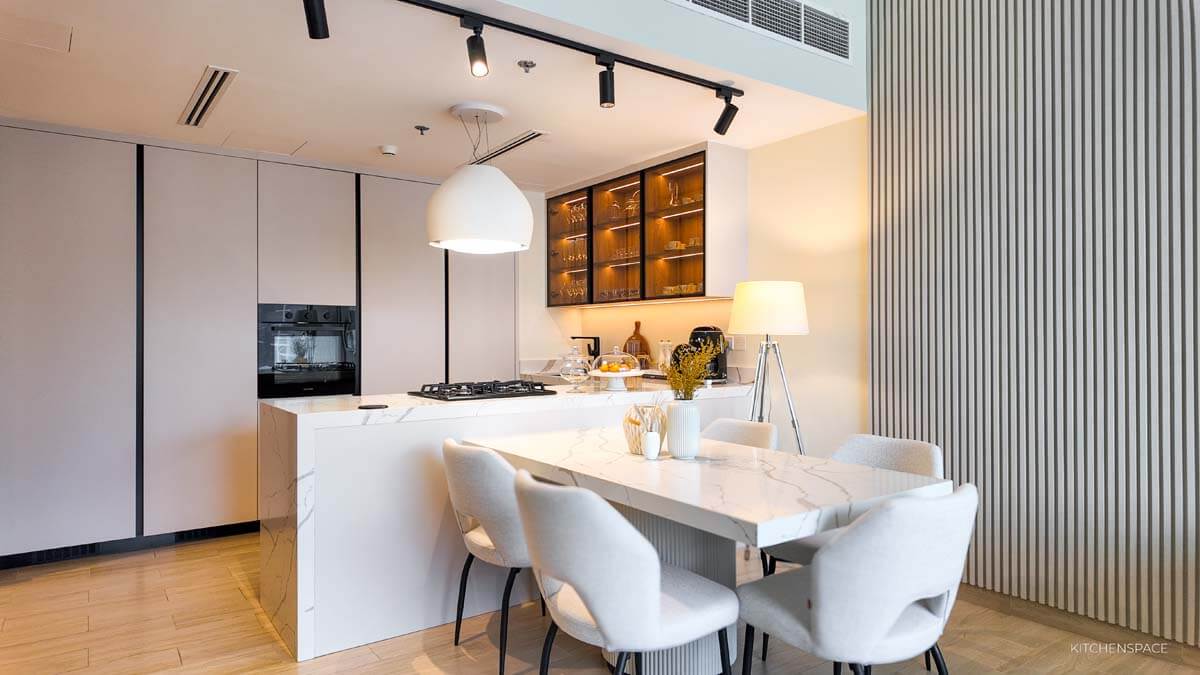 Minimalist Marble Kitchen